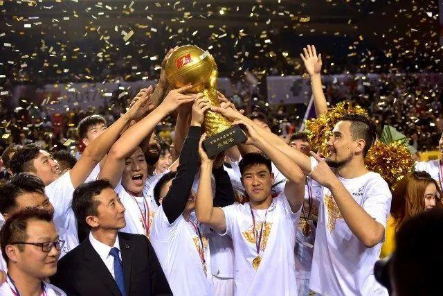 创造历史！布阿迪成非洲足坛首位参加5场世界杯的U19球员