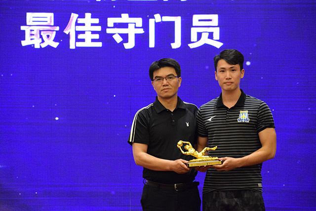维尼修斯：西班牙是夺冠热门 亚马尔是世界最佳之一且受球迷喜爱